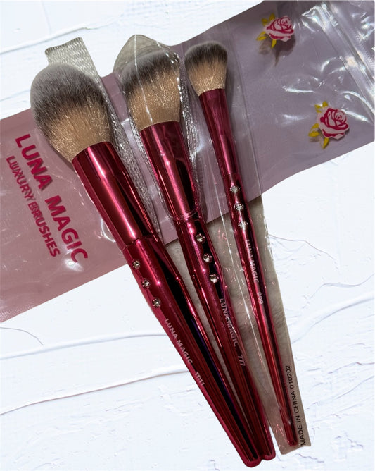 Luna Magic Luxury Brushes