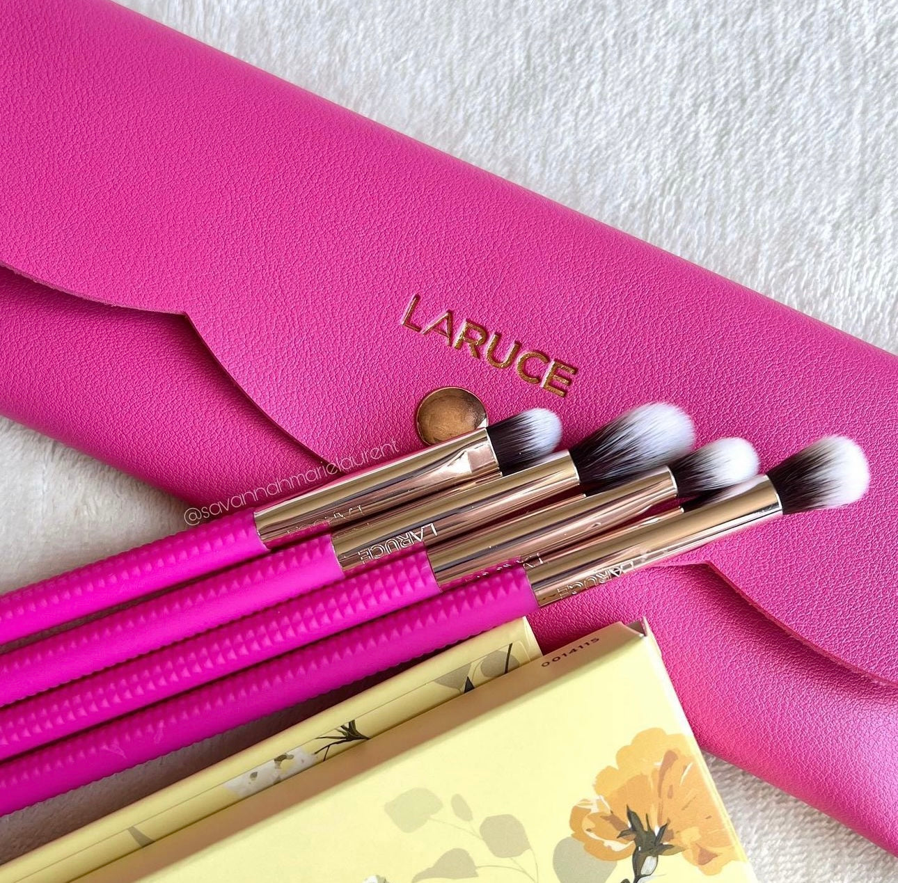 Laruce Brush Set